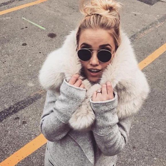 Bridal Shrug Stole Fall Winter Holiday Party Black Tie Wedding Sosken NEW $365 - Picture 6 of 16